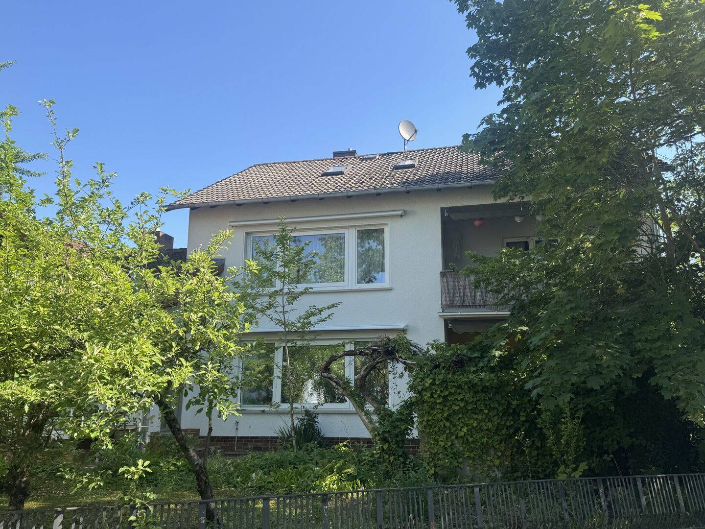 Großes Wohnhaus in guter Lage von Coburg, 96450 Coburg