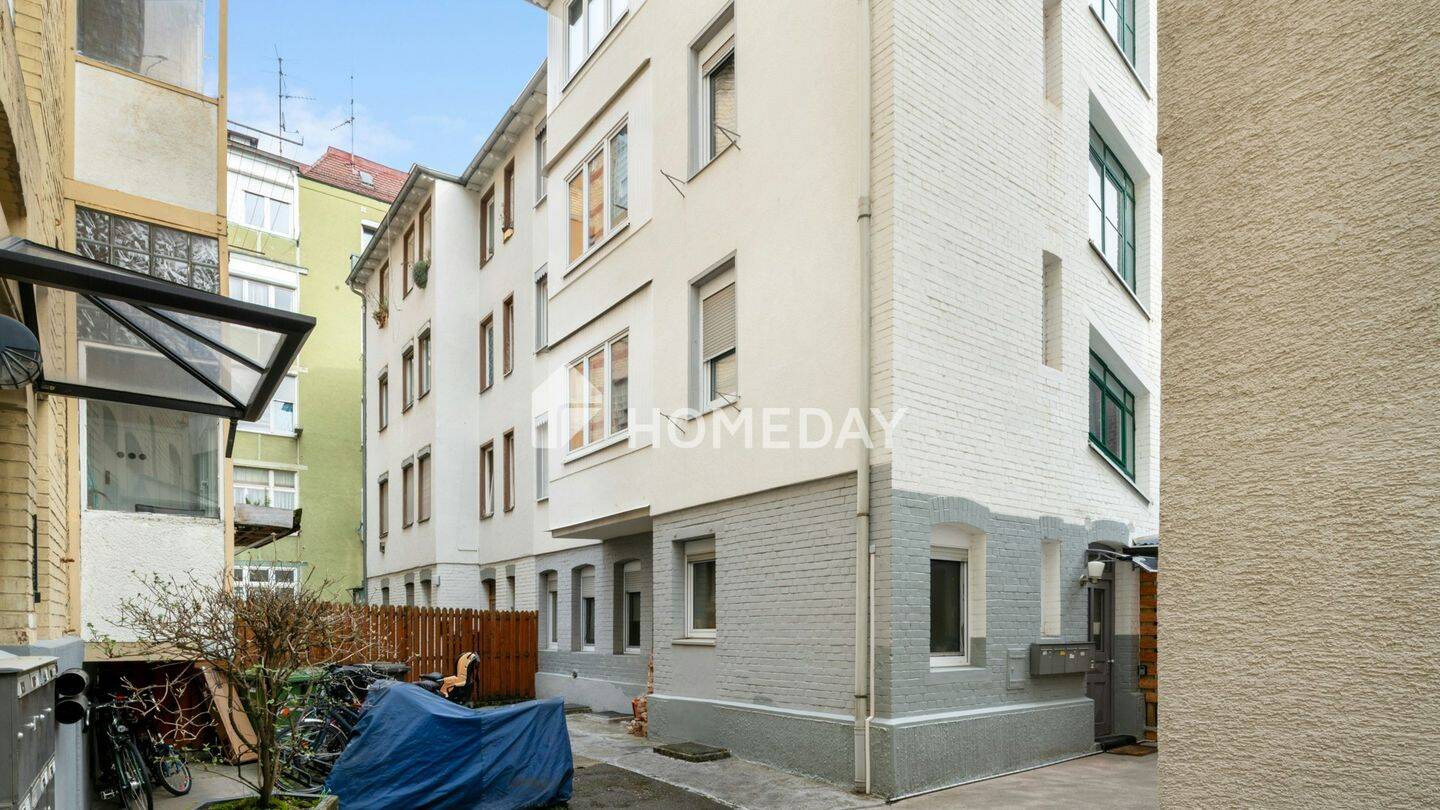 Wertanlage mit Zukunft: Renoviertes Vierfamilienhaus in begehrter Stuttgarter Lage, 70372 Stuttgart (Bad Cannstatt)