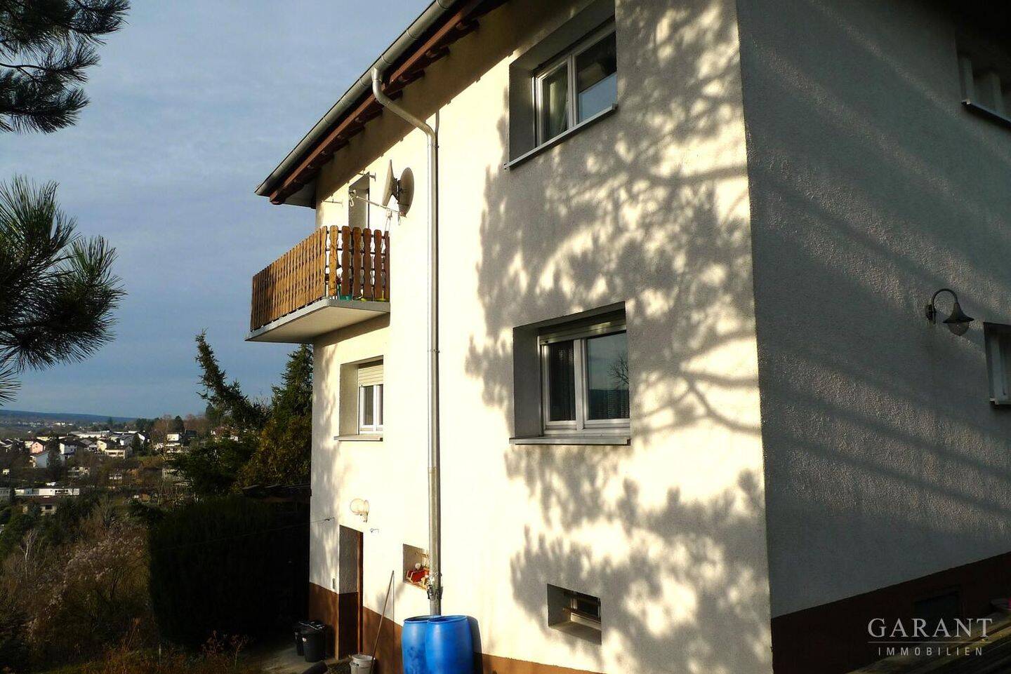 ZUR ANLAGE – 2 Fam-Haus im Außenbereich mit schönem Blick, 75179 Pforzheim