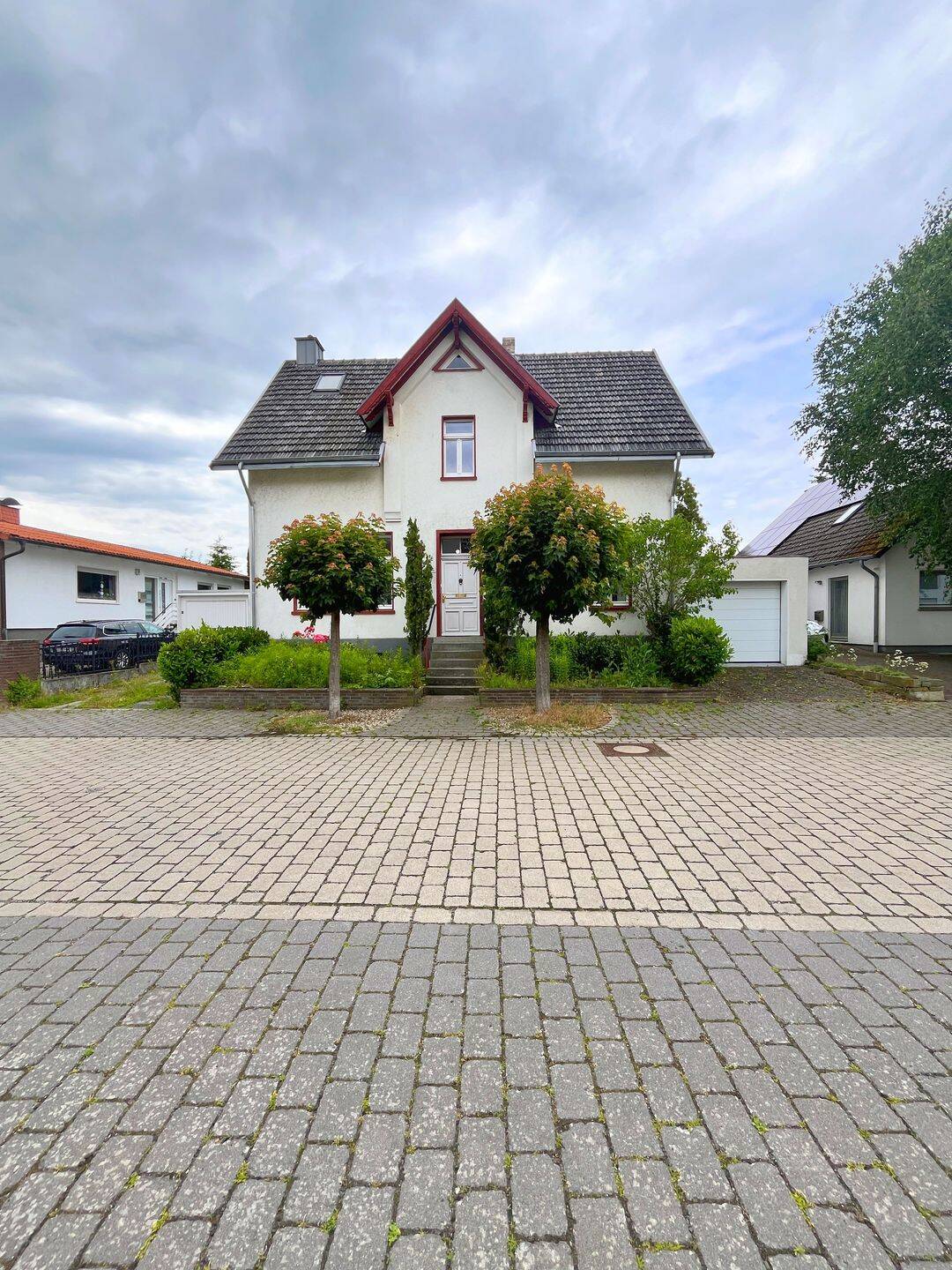Gut geschnittenes Einfamilienhaus mit Garten, Garage und Stellplatz im beliebten Soester Westen, 59494 Soest