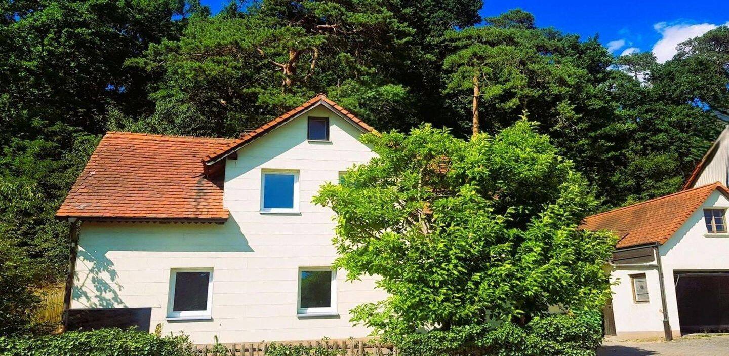 Reduzierter Preis u. provisionsfrei : Charaktervolles Einfamilienhaus im Grünen mit Dachterrasse, 91575 Windsbach