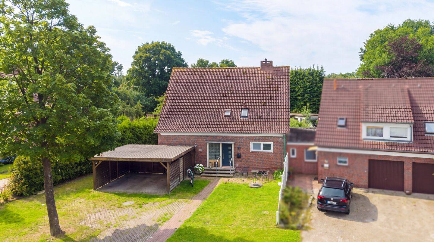 Viel Platz, viel Potenzial: Großzügiges Einfamilienhaus sucht neue Ideen, 26607 Aurich