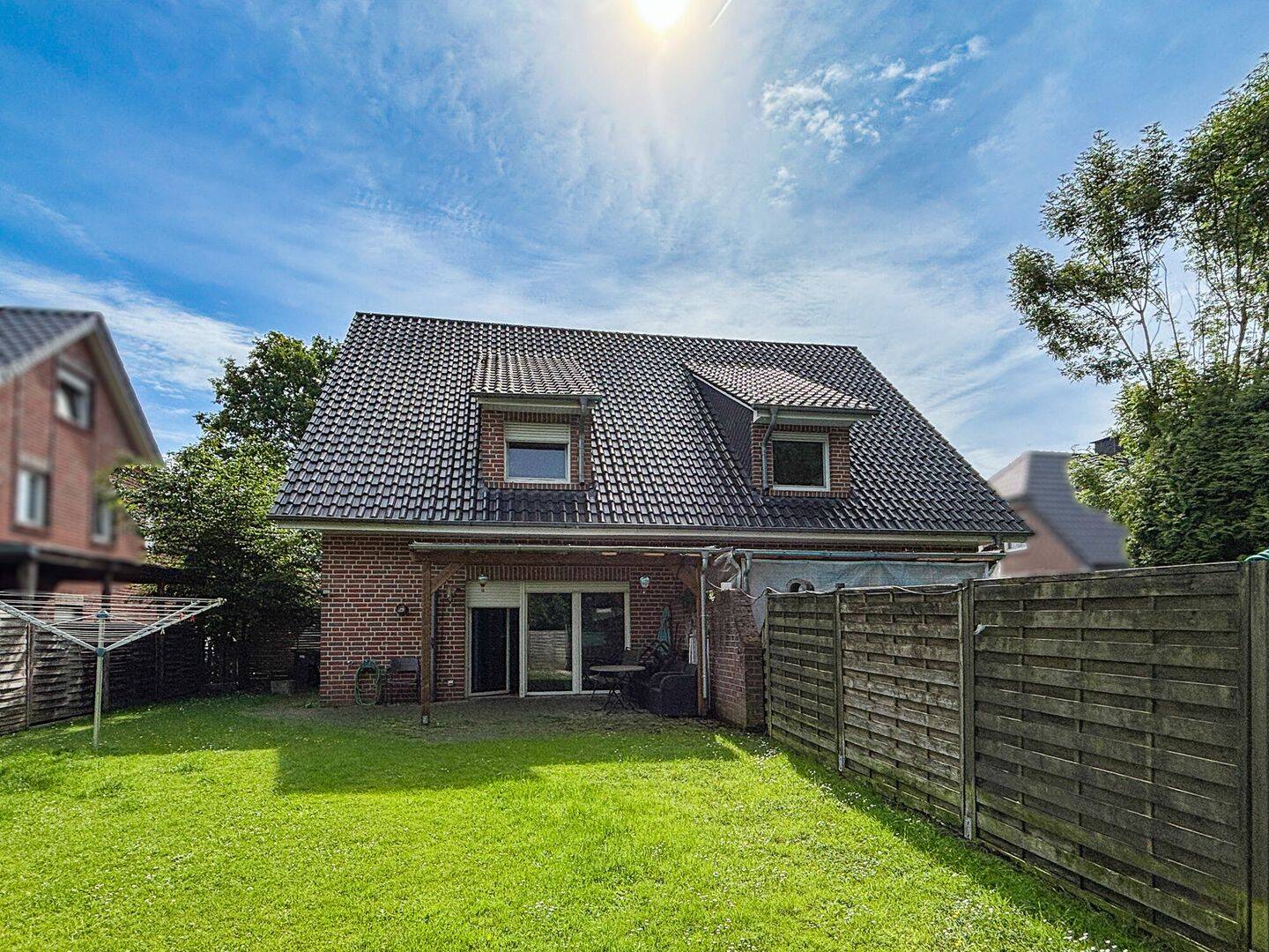 Vermietetes Doppelhaus in familienfreundlicher Lage von Ibbenbüren-Dickenberg, 49479 Ibbenbüren