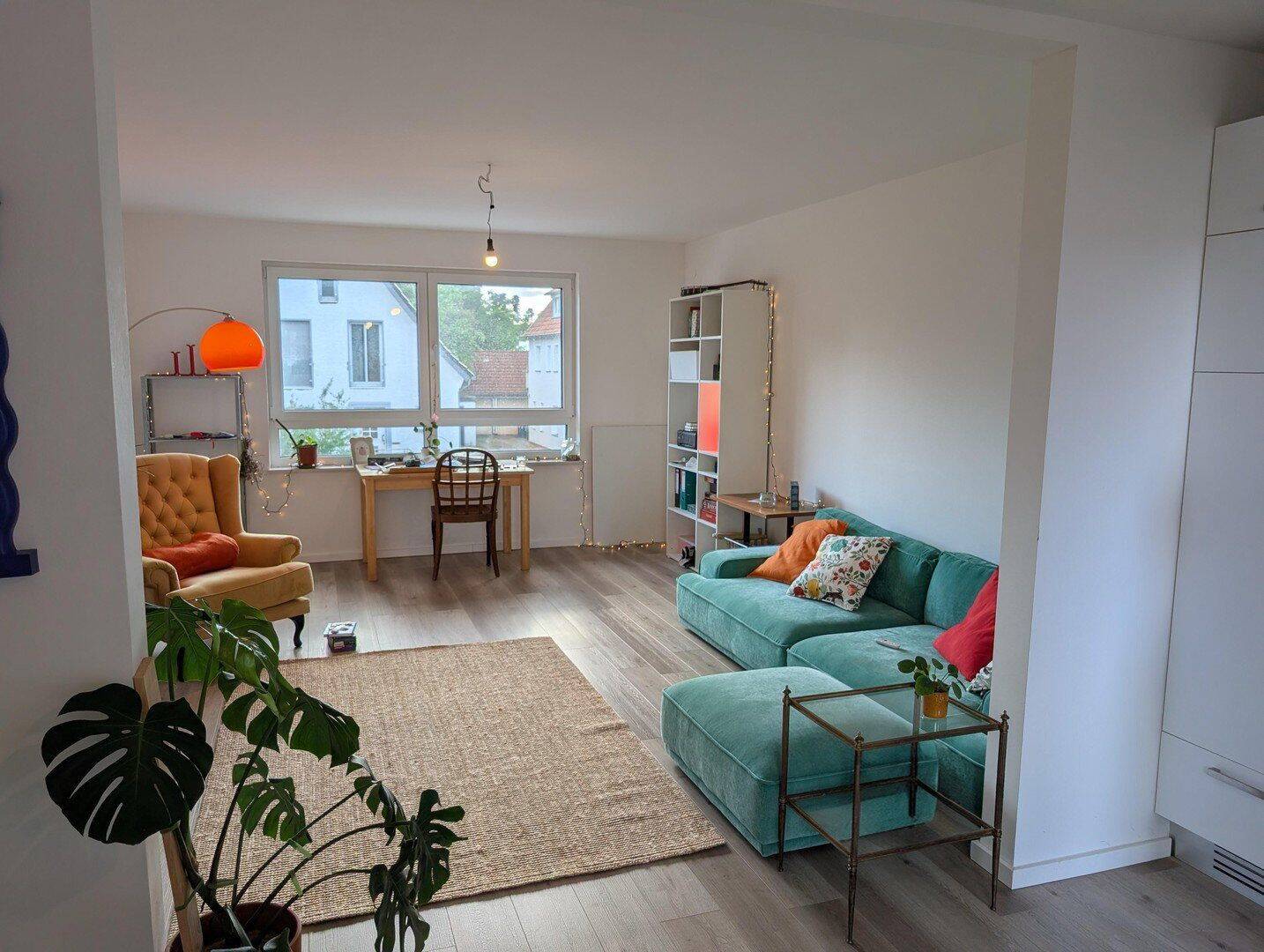 Moderne Neubauwohnung mit EBK, Balkon und A+ Energieeffizienz, 33613 Bielefeld (Babenhausen Gellershagen Innenstadt)