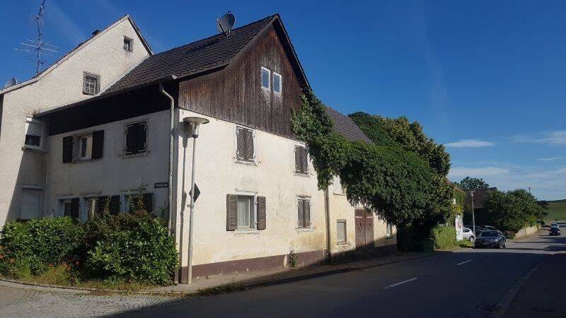 Wohnhaus mit Ökonomieteil in Hilzingen Weiterdingen!, 78247 Hilzingen