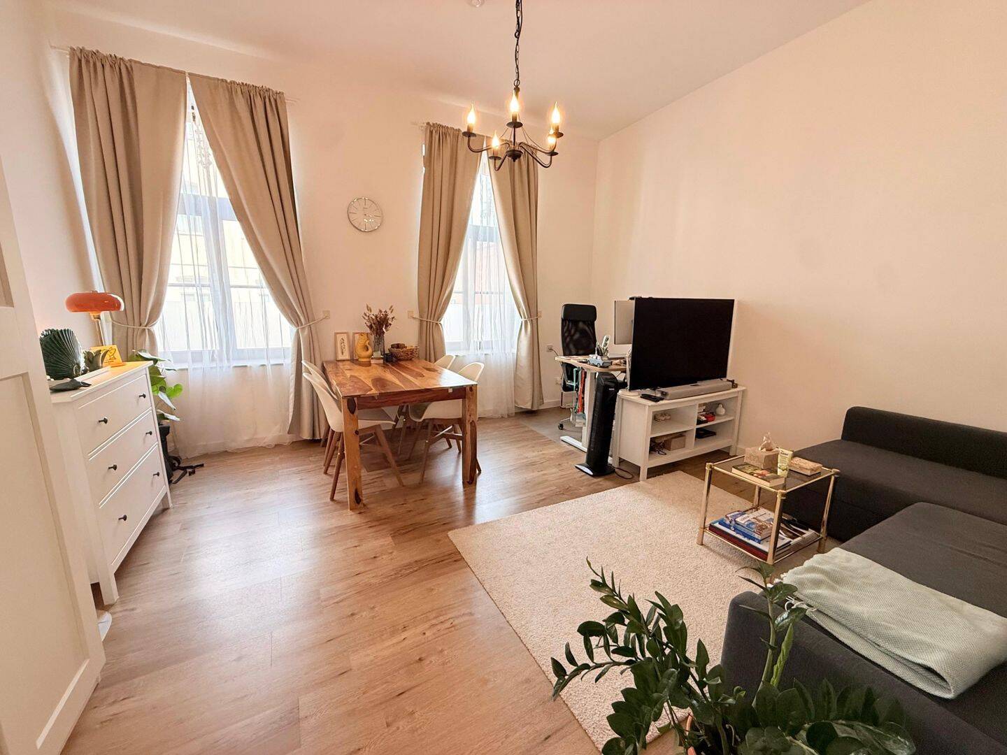 2 Zimmerwohnung mitten in Köln EG, 50678 Köln (Innenstadt-Süd Altstadt-Süd Neustadt-Süd)