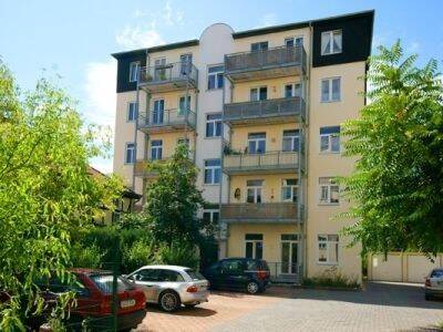 schön geschnittene 2 Raum Wohnung, 7545 Gera (Bieblach Innenstadt Ostviertel Pforten Untermhaus)