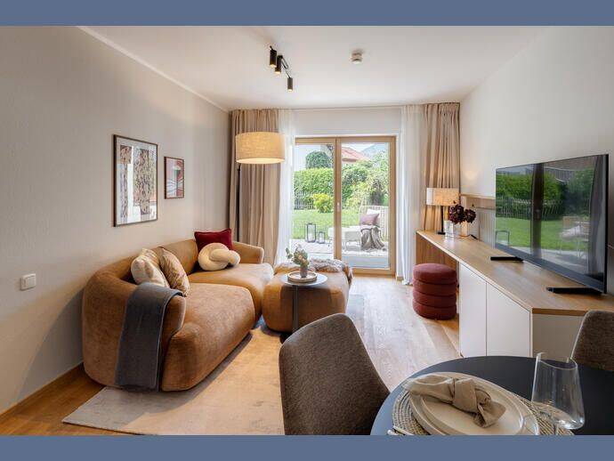 Möbliert: Erstbezug nach Neumöblierung: 2-Zimmer Wohnung mit Terrasse, 83700 Rottach-Egern