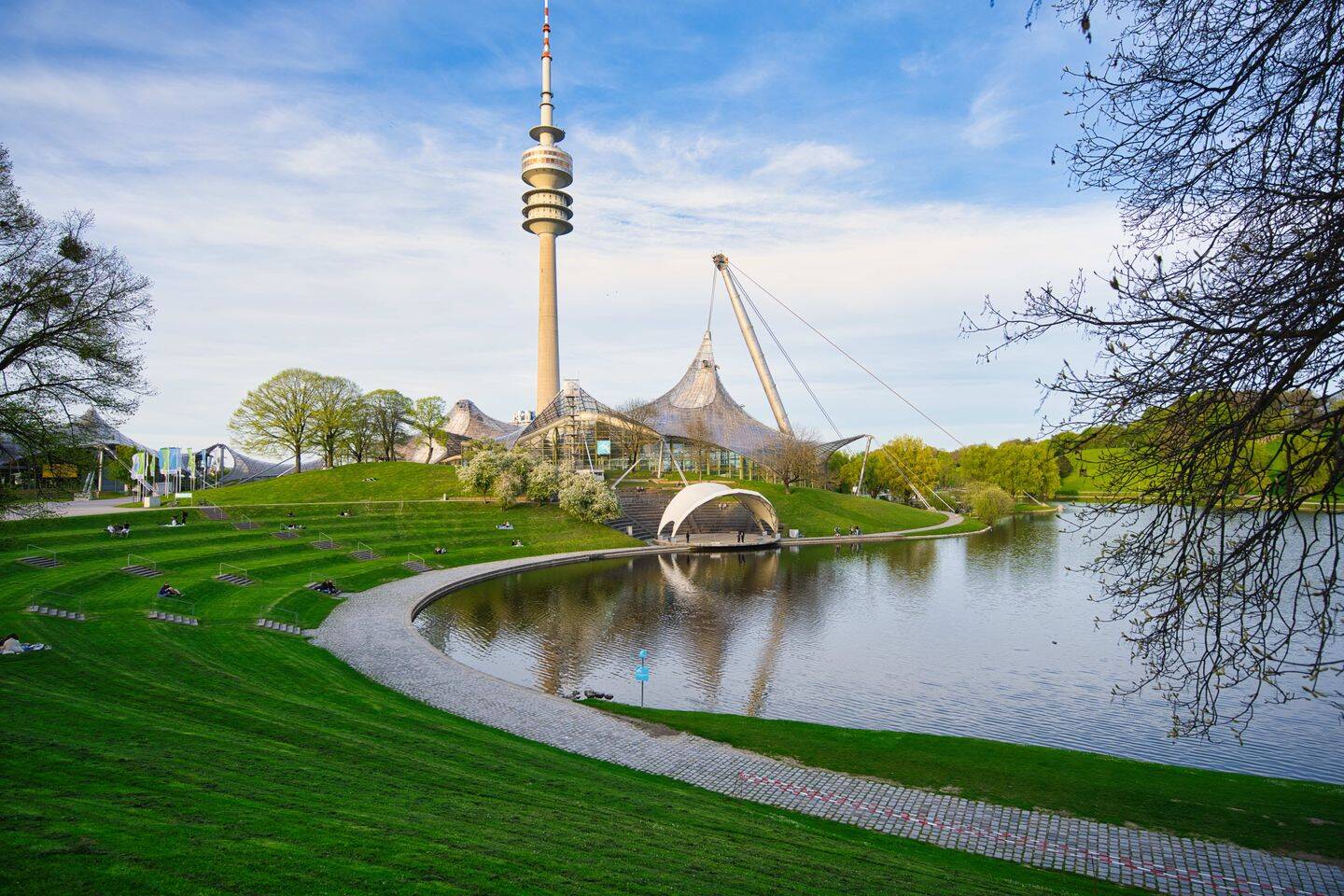 Wohnungspaket mit 4 Einheiten am Olympiapark – provisionsfrei, 80809 München (Milbertshofen-Am Hart Neuhausen-Nymphenburg Schwabing-West)