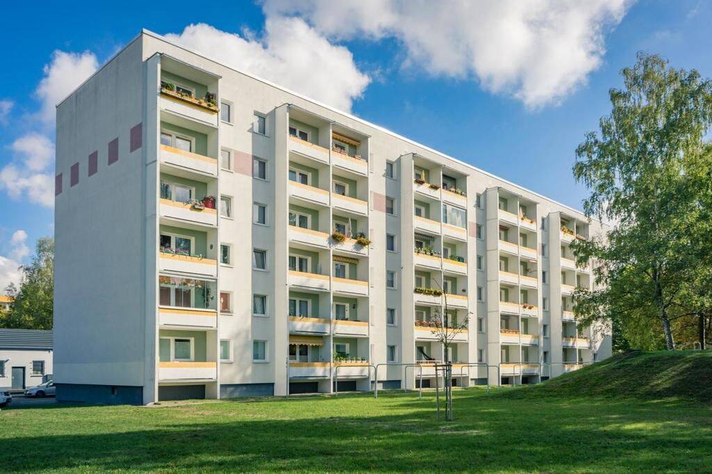 4-Raum-Balkonwohnung mit guter Anbindung an den ÖPNV, 9119 Chemnitz (Helbersdorf Kapellenberg Kappel Zentrum)