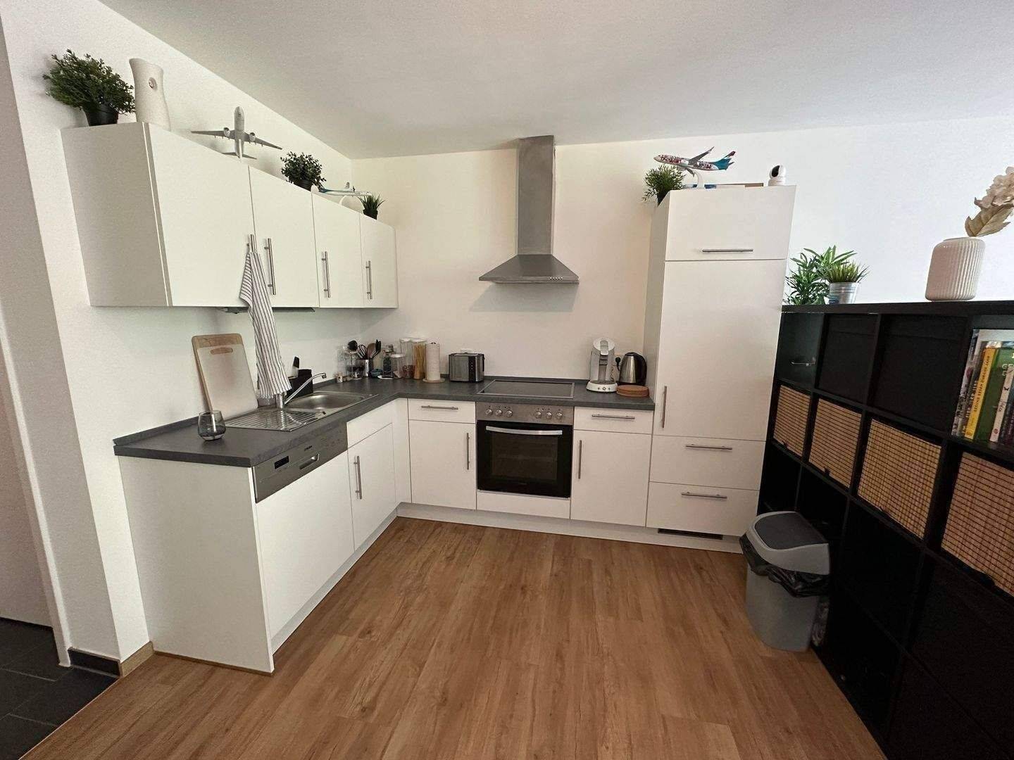 Frei ab 01.09.2026 / Luxuriöse 1-Zimmer-Wohnung mit Terrasse und Einbauküche in Trier – Castelnau, 54294 Trier