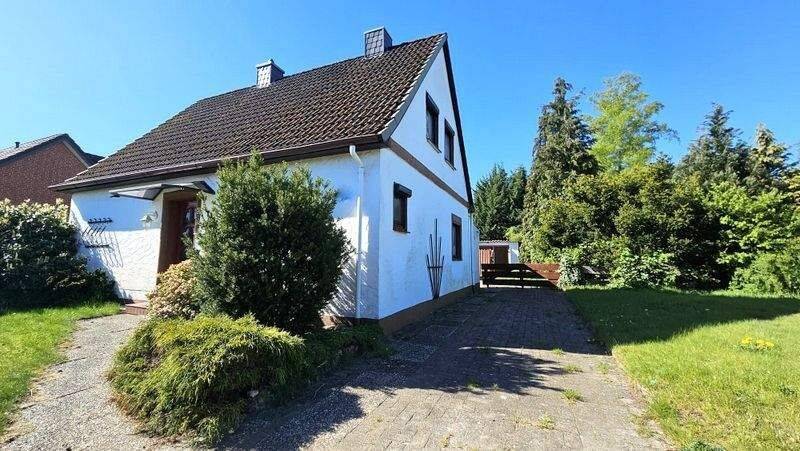 Kleines Einfamilienhaus auf XXXL-Grundstück + Platz für Ihre Tiere! 0 % Käuferprovision!, 27755 Delmenhorst