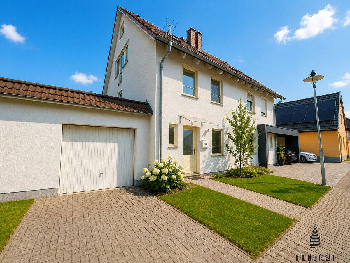 Wohnen am See – Gepflegte Doppelhaushälfte mit 5 Zimmern, Garten und Garage, 6198 Salzatal