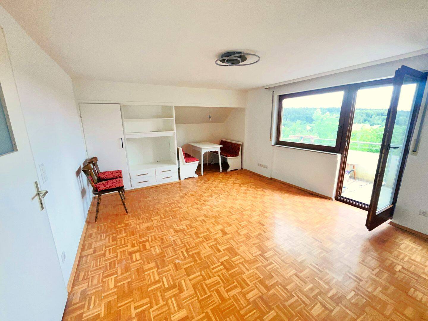 2-Zimmer-Wohnung mit Balkon | frisch renoviert | lichtdurchflutet, 72469 Meßstetten