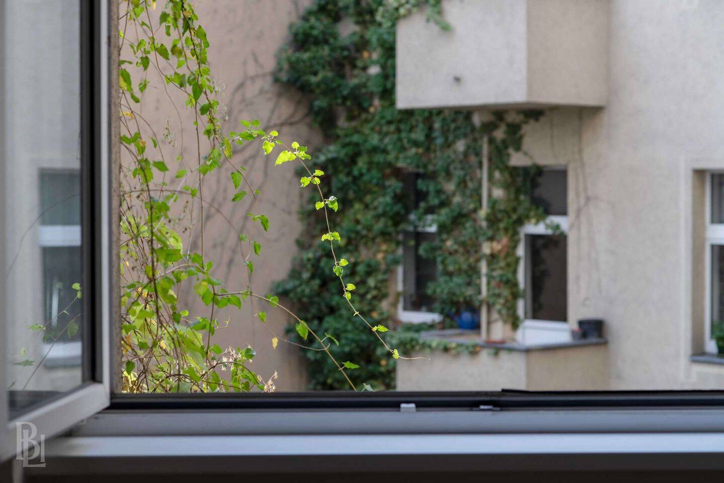 Raum für Leben, Ruhe und Komfort – bezugsfreie 4-Zimmer-Wohnung, 10717 Berlin (Charlottenburg-Wilmersdorf Wilmersdorf)