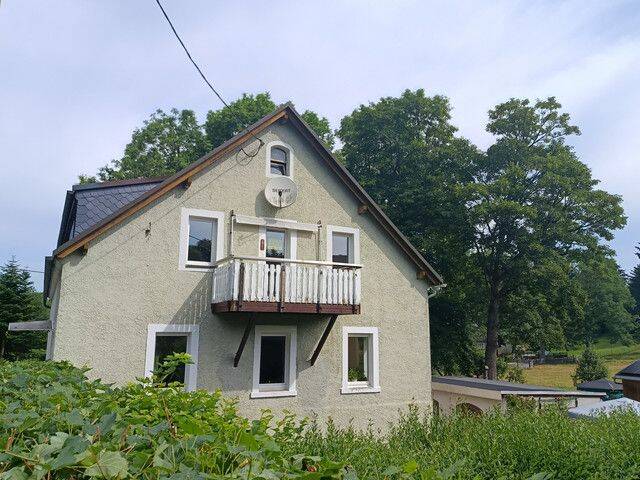 2 Zimmerwohnung mit Balkon, PKW-Stellplatz, Garten, frei ab 01.06.//15.06., 9618 Brand-Erbisdorf