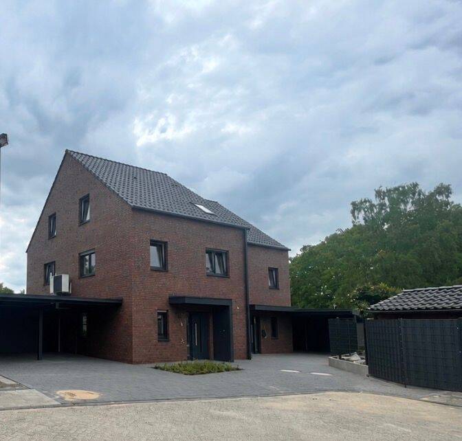 Erstbezug in die neue Doppelhaushälfte, 48429 Rheine