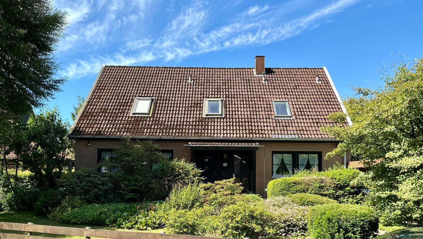 Gepflegtes Einfamilienhaus mit viel Platz und Potenzial zur individuellen Gestaltung, 24576 Bad Bramstedt