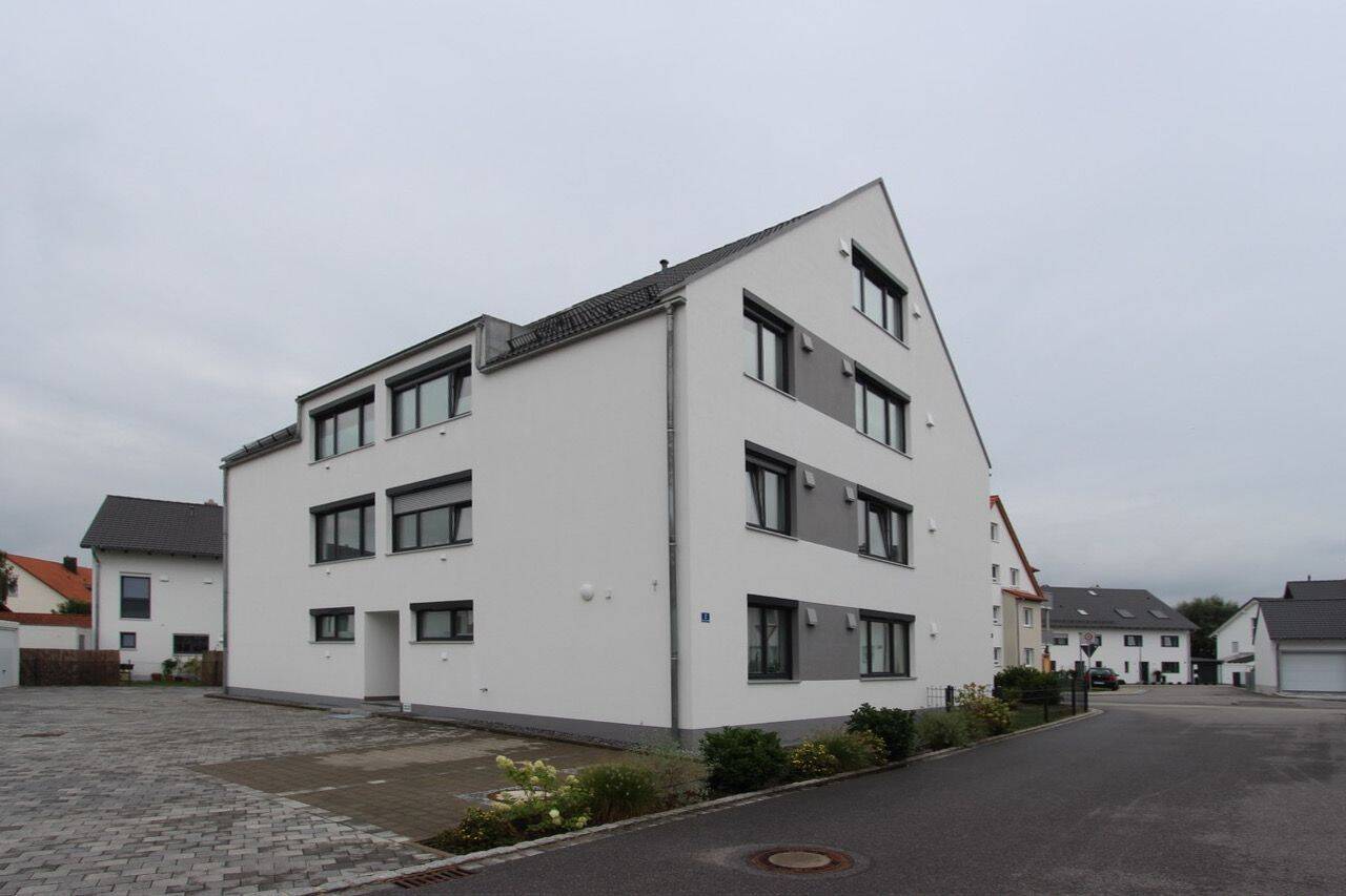 Wohnen auf zwei Ebenen – gemütliche 3,5 Zimmer Galerie Wohnung!, 84030 Ergolding (Industriegebiet)