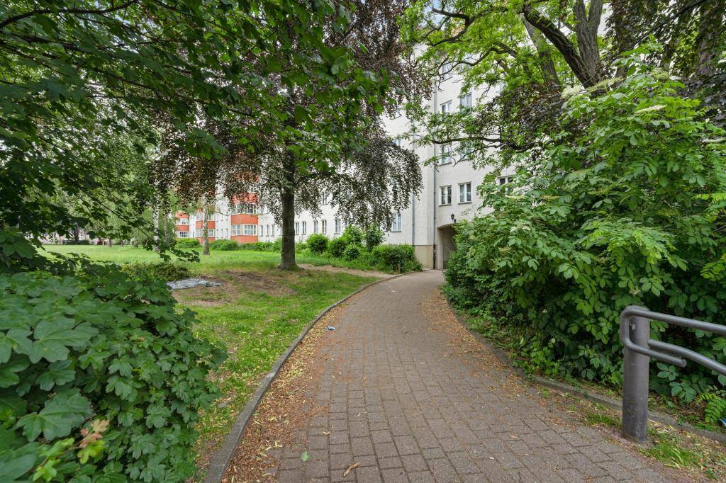 AKTION! Stabile Mieteinnahmen: Vermietete Wohnung in Top-Lage, 12157 Berlin (Tempelhof-Schöneberg Friedenau Kolonie Grüne Aue Schöneberg Steglitz)