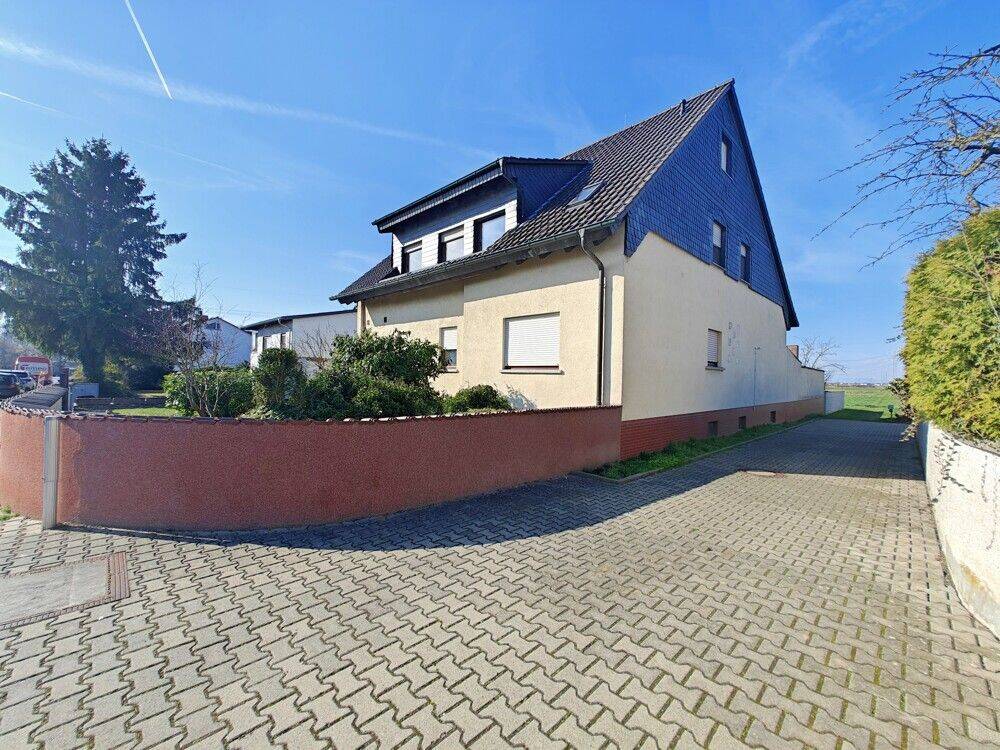Großes 2 Familienhaus mit Bauplatz!, 64521 Groß-Gerau