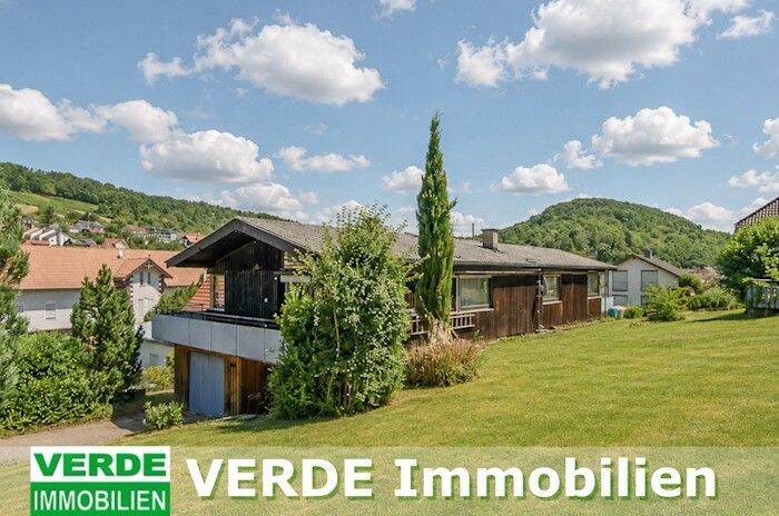 Einfamilienhaus mit großem Potenzial in ruhiger Sackgassenlage von Keltern, 75210 Keltern
