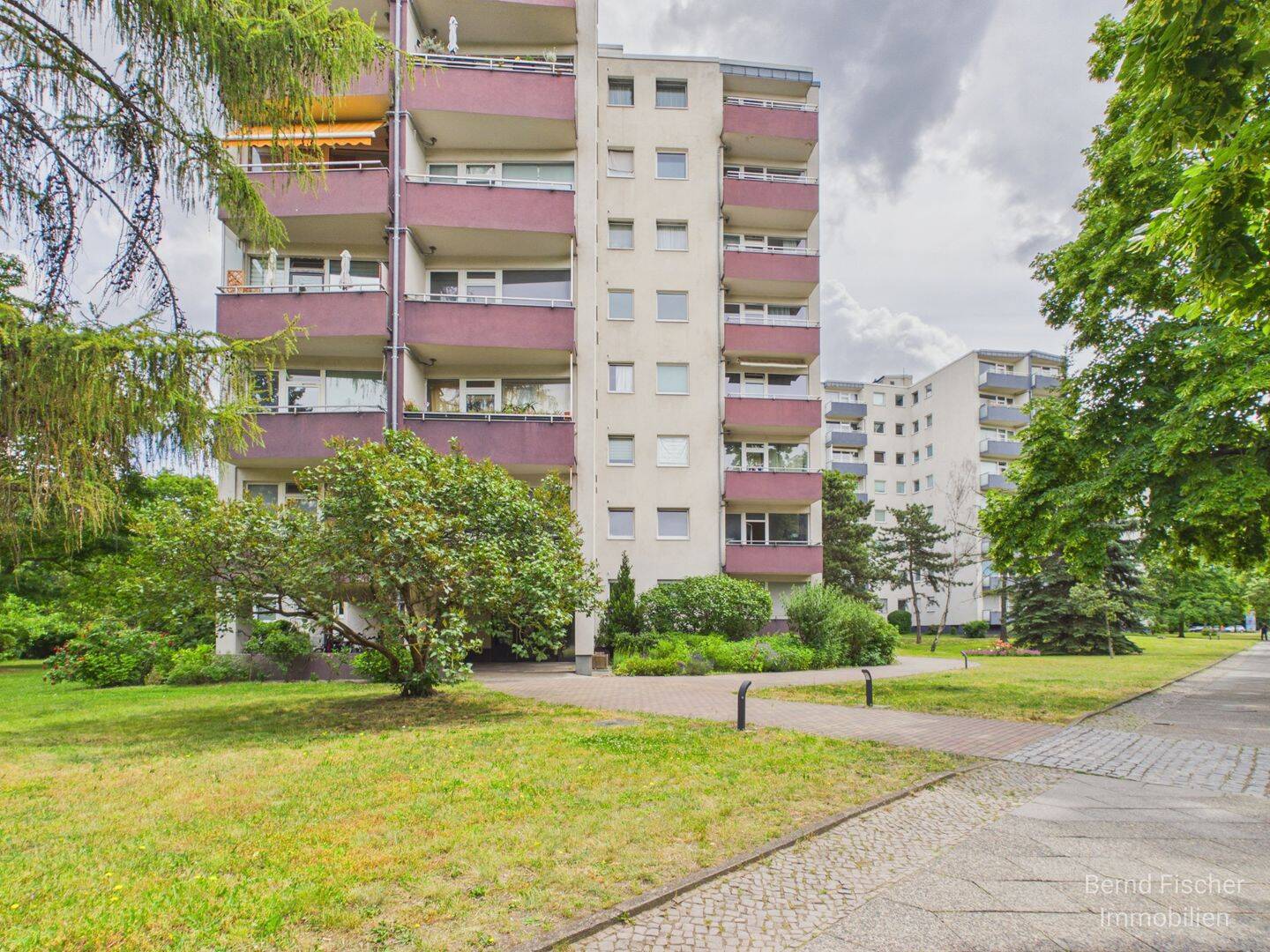 2 Zimmer Küche Bad Balkon in Wilmersdorf, 10713 Berlin (Charlottenburg-Wilmersdorf Halensee Wilmersdorf)