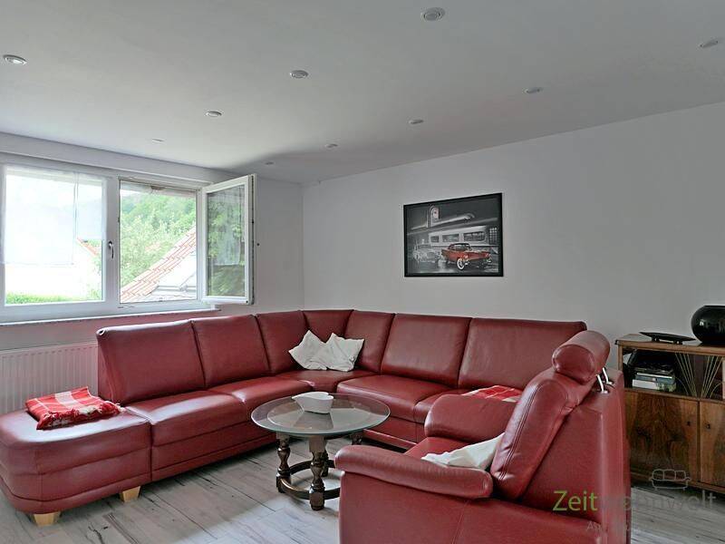 (EF0822_M) Eisenach: Wutha-Farnroda, moderne möblierte Wohnung über zwei Etagen, sep. Hauseingang, Terrasse, WLAN, 99848 Wutha-Farnroda