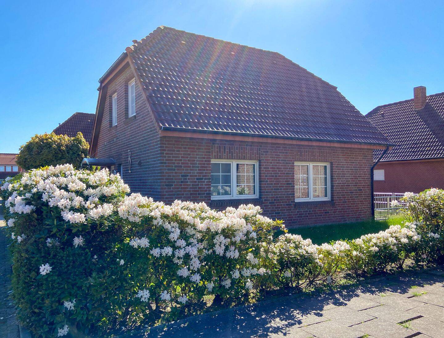 Hooksiel: Schmuckes, freistehendes Haus mit 3 Schlafzimmern als Ferien- oder Dauerwohnsitz!, 26434 Wangerland