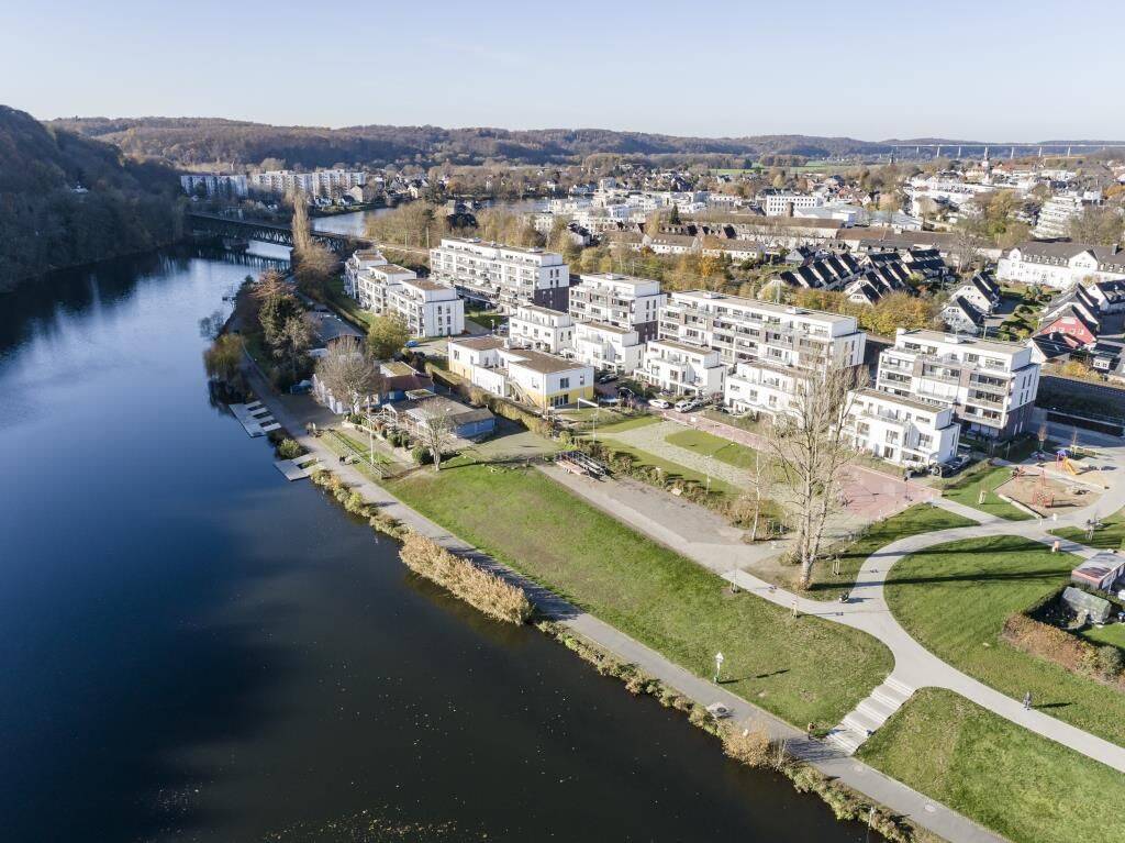 Bei VIVAWEST die Sonnenstrahlen auf dem eigenen Balkon genießen., 45219 Essen (Kettwig)