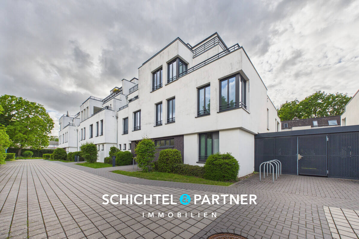 Horn | Eindrucksvolle, lichtdurchflutete Penthouse-Wohnung in Bestlage, 28359 Bremen (Horn Lehe)