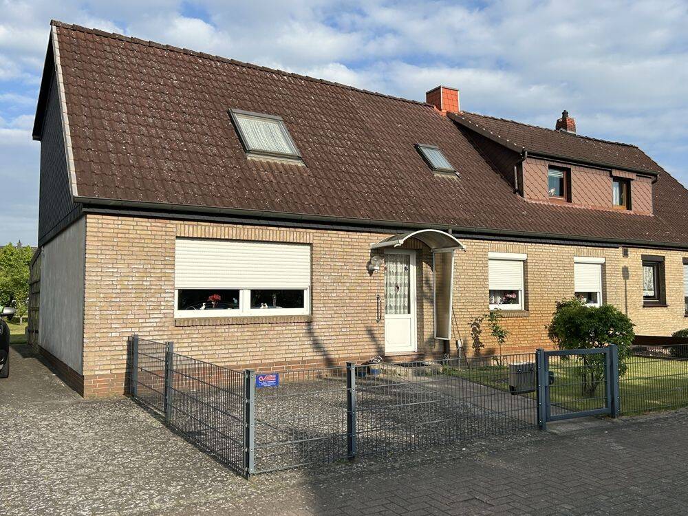 Doppelhaushälfte mit großem Grundstück in DEL-Bungerhof, 27753 Delmenhorst (Bungerhof Deichhorst Dwoberg/Ströhen Mitte)