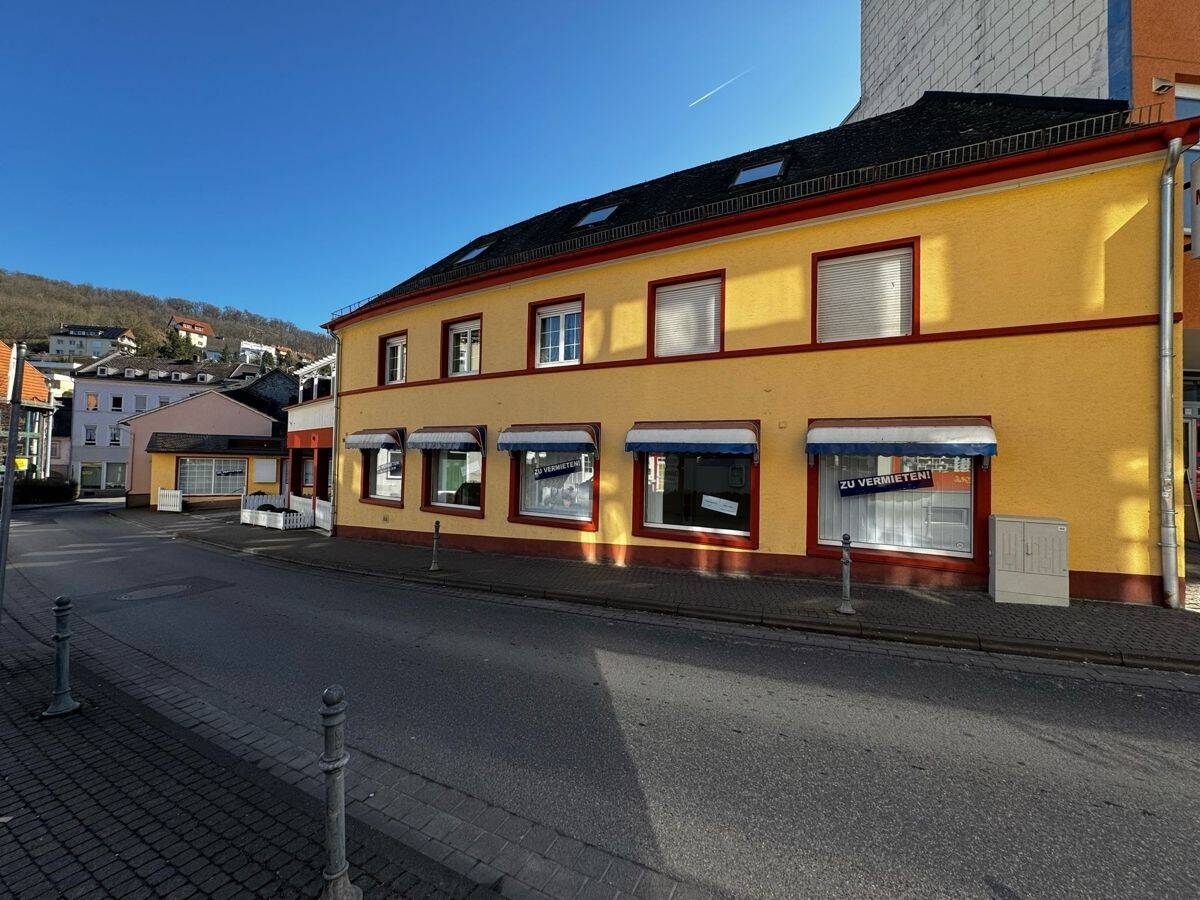 WOHN ODER WOHN/GESCHÄFTSHAUS! Beides ist möglich – viele Nutzungsmöglichkeiten, 65307 Bad Schwalbach