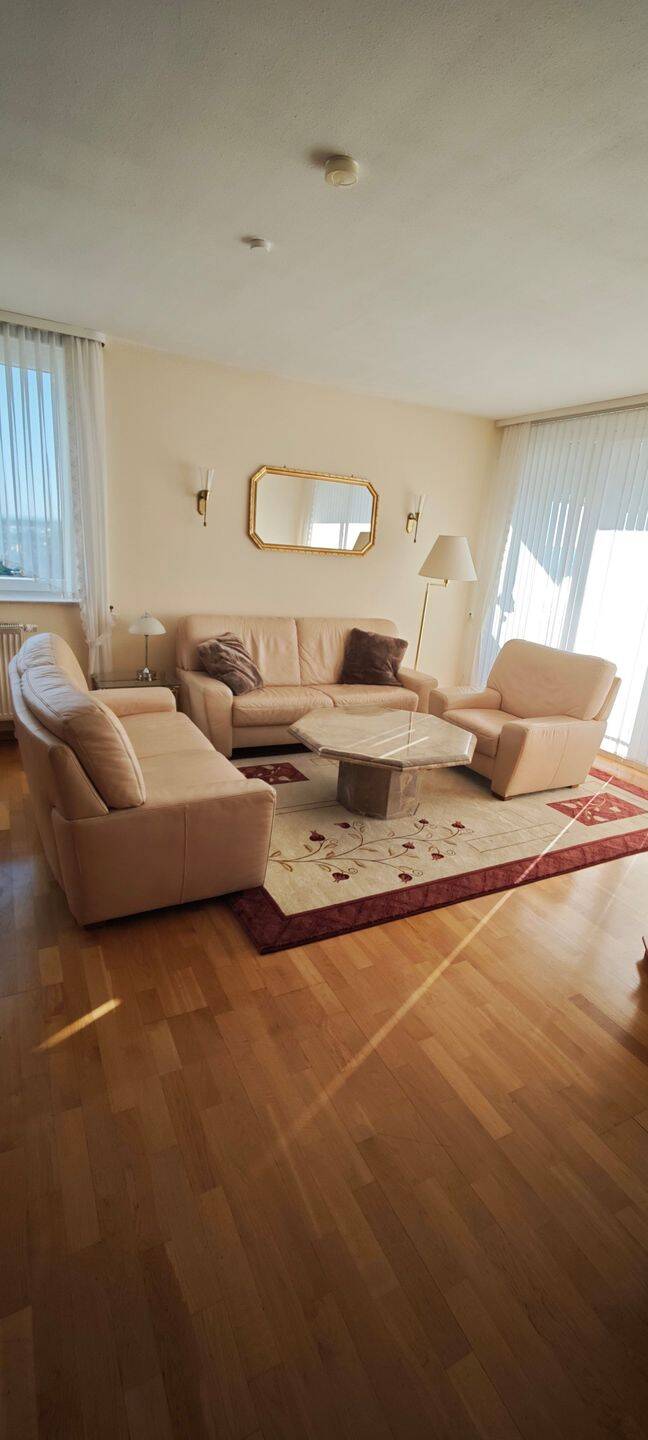 Helle möblierte 3-Zimmerwohnung, 65795 Hattersheim am Main