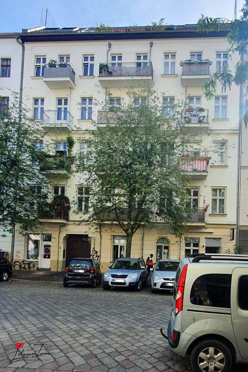 image-72478091