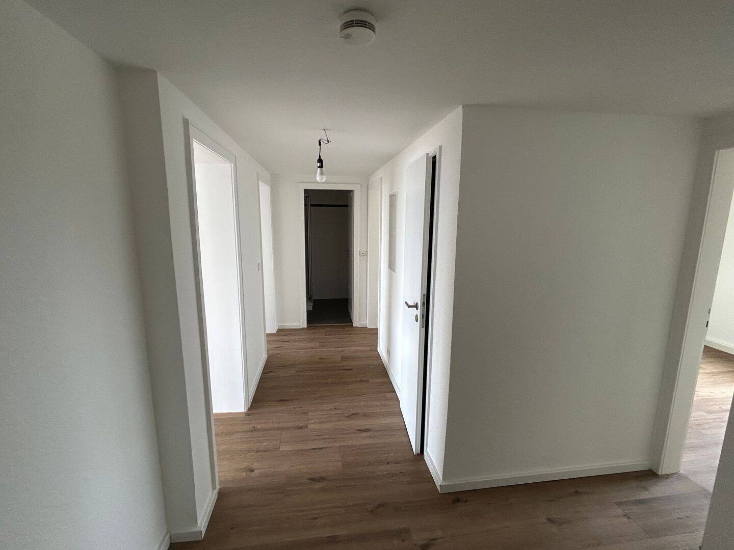 Sanierte 3 -Zimmer Wohnung, 52351 Düren