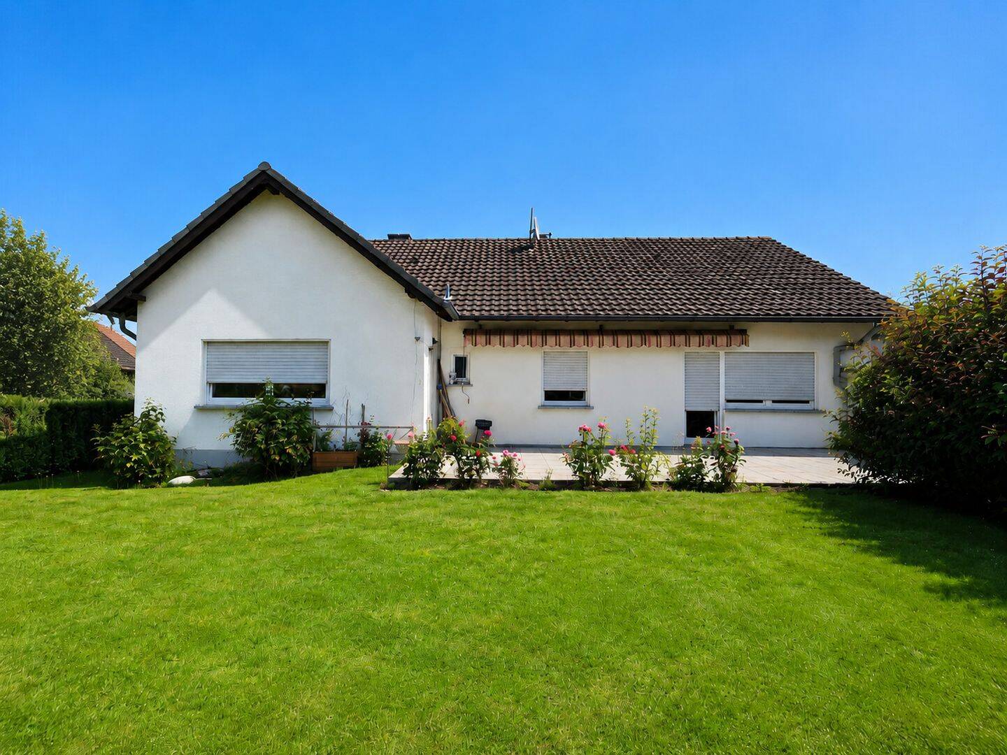 Bungalow sucht Beziehung: ebenerdig, ehrlich und bereit für ein Makeover!, 53773 Hennef (Sieg)