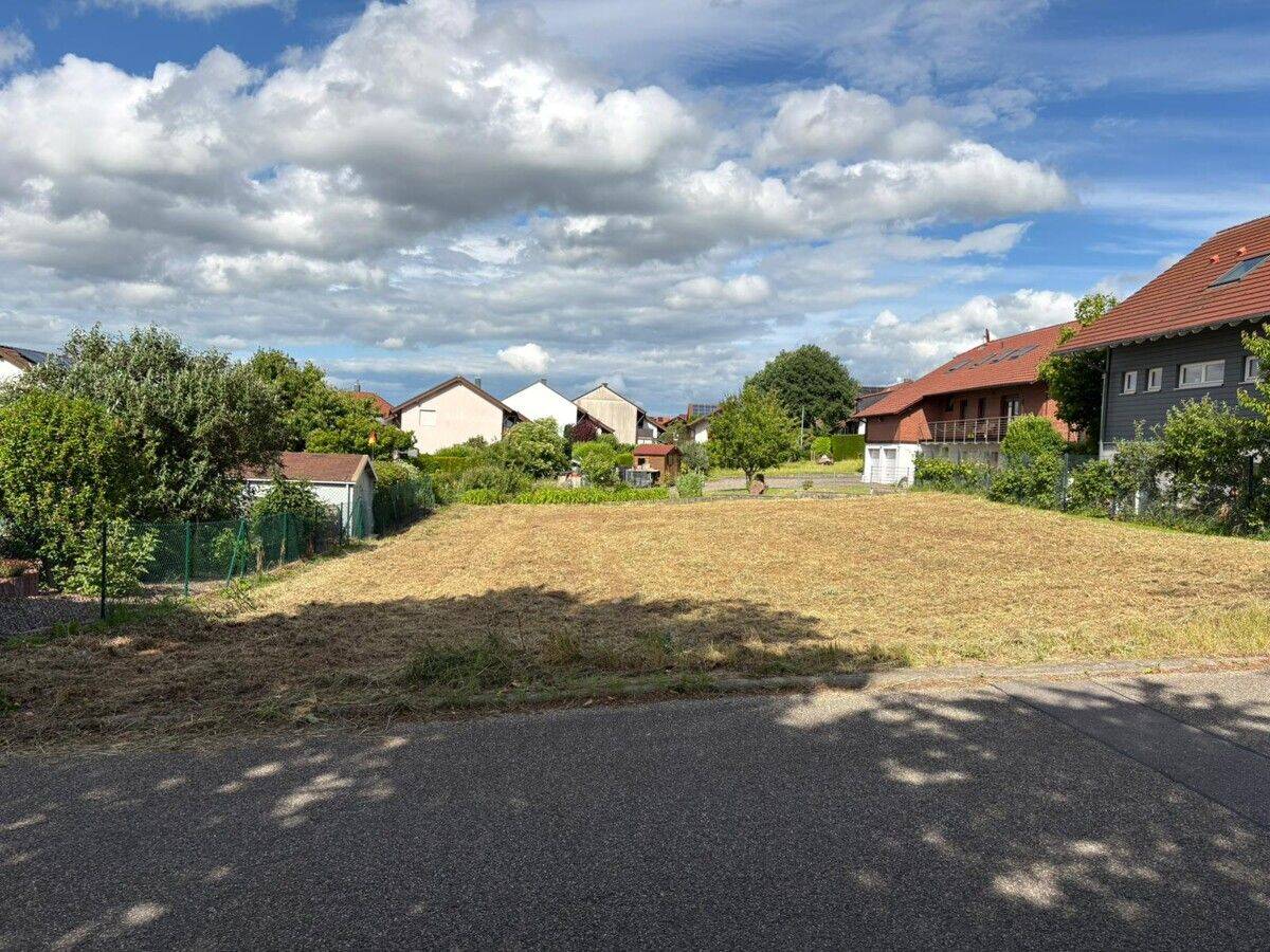 Seltenheit: Voll erschlossenes Baugrundstück in Schwann, 75334 Straubenhardt