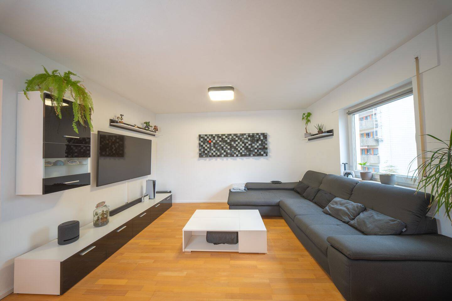 Modernisiert, sofort bezugsfrei und mit Aufzug – 3,5-Zimmer-Wohnung in Besigheim, 74354 Besigheim