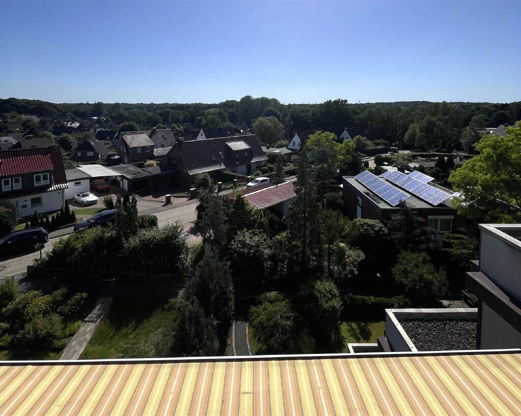 Phänomenaler Ausblick! Traumhafte 3-Zimmer-Wohnung mit Fußbodenheizung und Garage in bester Lage von Ritterhude, 27721 Ritterhude