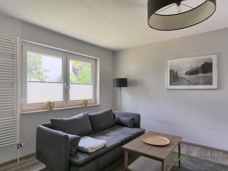 (EF1402_M) Kassel-Stadt: Wehlheiden, möblierte 2,5-Zimmer-Wohnung mit Balkon in ruhiger Nebenstraße, 34121 Kassel (Mitte Süd Wehlheiden)