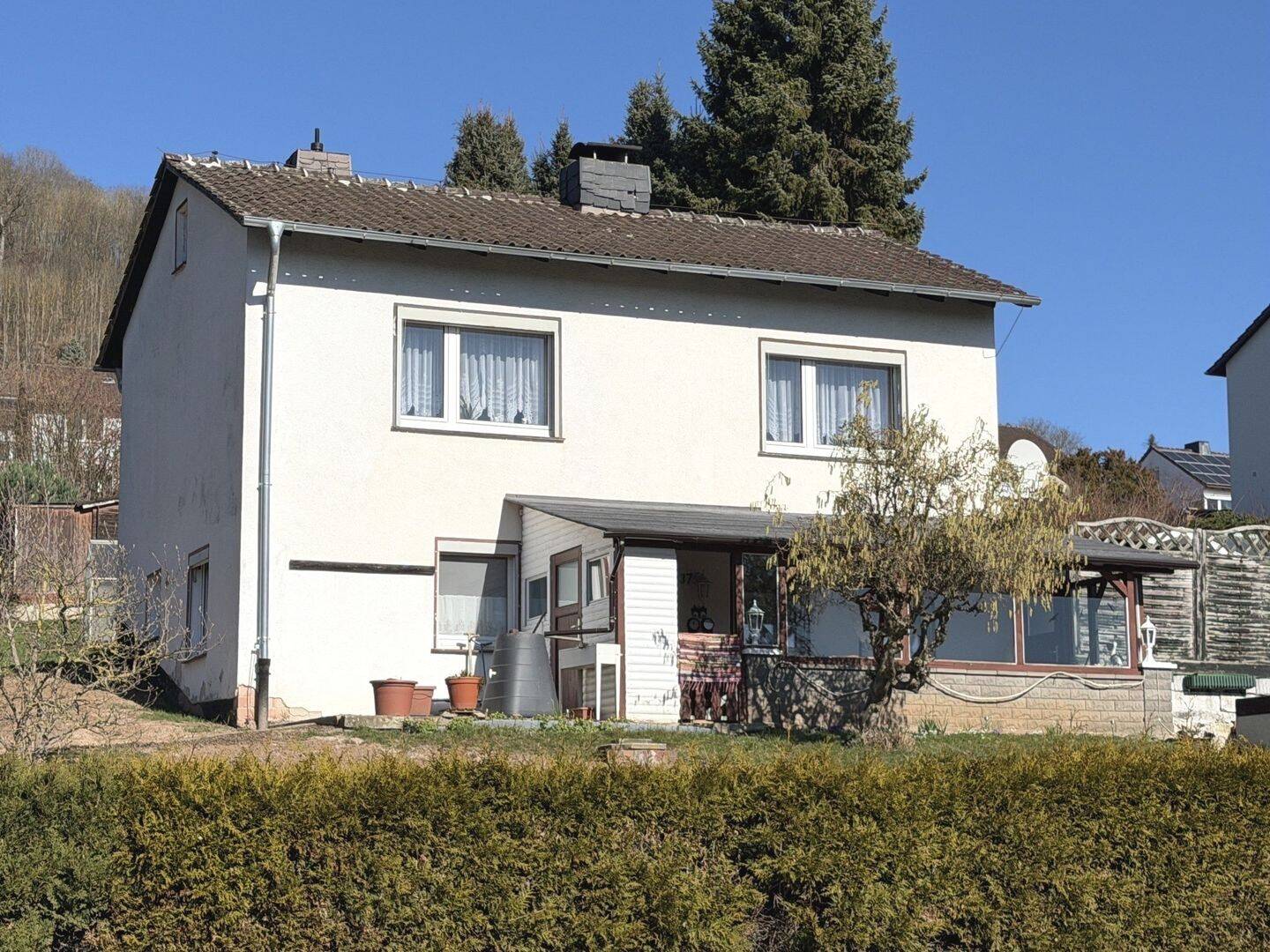 Einfamilienhaus mit großem Grundstück in Zierenberg, 34289 Zierenberg