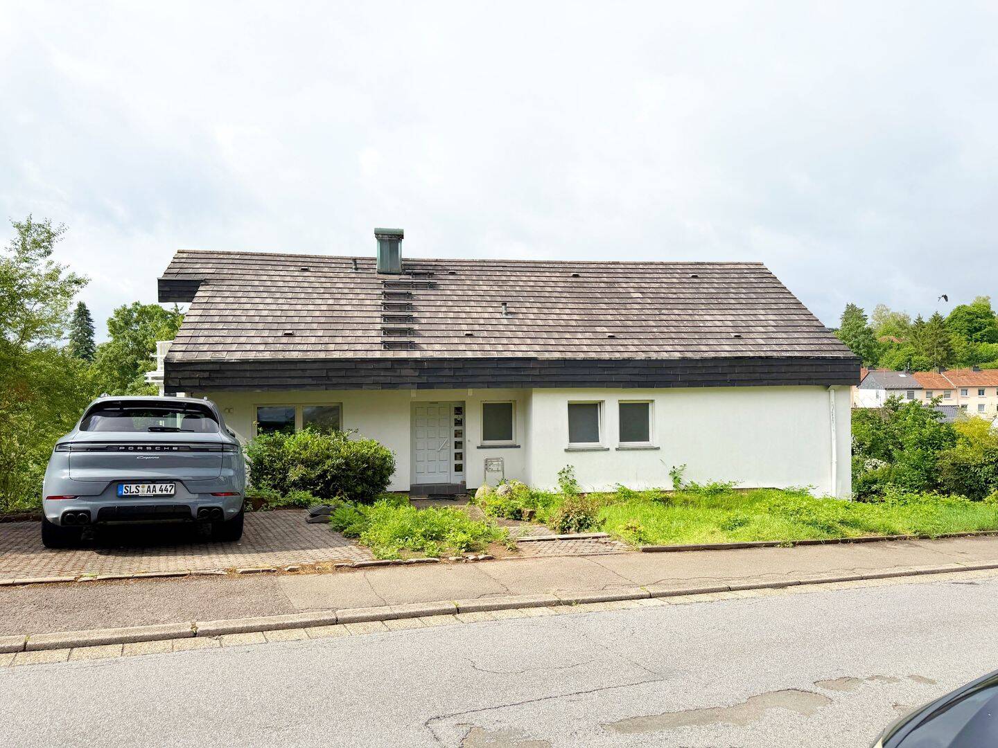 Architekten-Einfamilienhaus mit großem Potenzial in begehrter Wohnlage von Neunkirchen-Wiebelskirchen, 66540 Neunkirchen