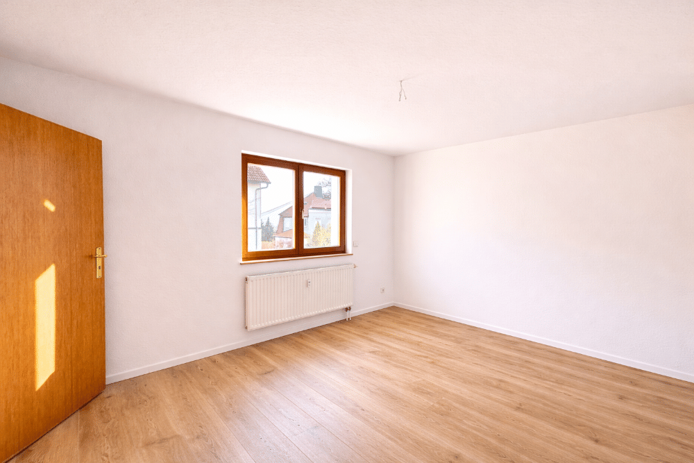 Gepflegte 2-Zimmer-Wohnung mit Terrasse und Stellplatz in ruhiger Lage, 9337 Hohenstein-Ernstthal