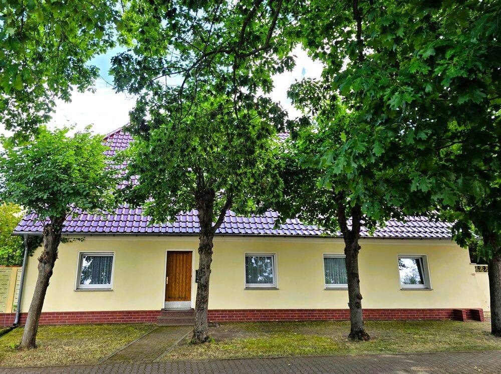 Traum vom Landleben – Bauernhaus auf 6.000 m², 3058 Neuhausen/Spree