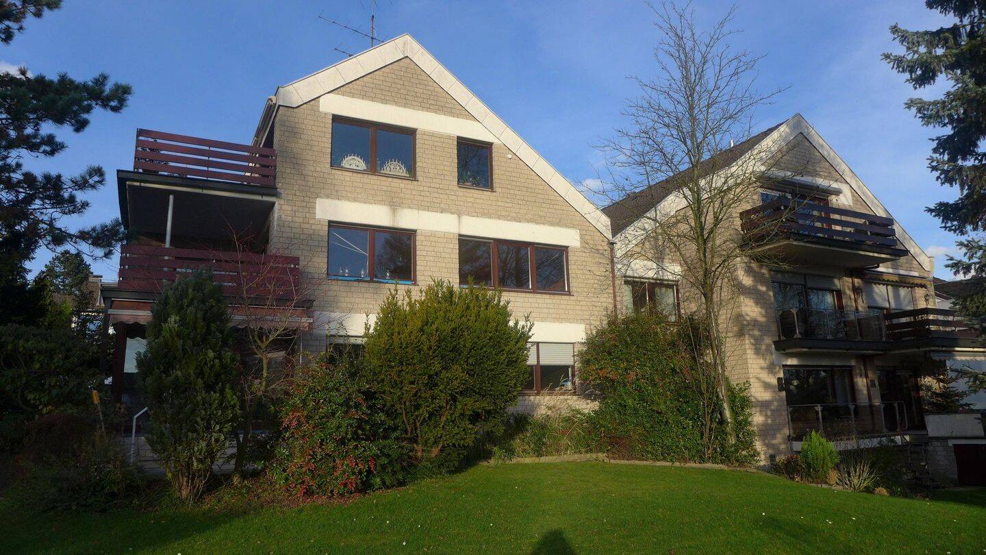 Lichtdurchflutete 4-Zimmerwohnung in Alt-Erkrath, 40699 Erkrath