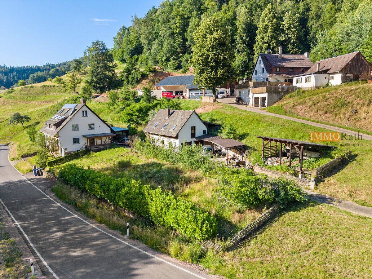 IMMORath.de – Mehrfamilienhaus in naturnaher Alleinlage mit großzügigem Grundstück und Ausblick, 79348 Freiamt