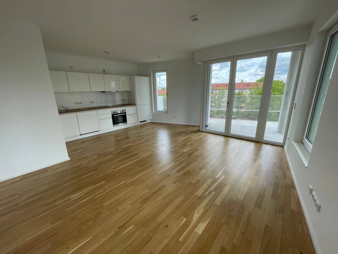 Modern wohnen mit Tiefgarage, EBK und großzügigem Balkon!, 91052 Erlangen (Anger Erlangen-Ost Erlangen-Süd Innenstadt)