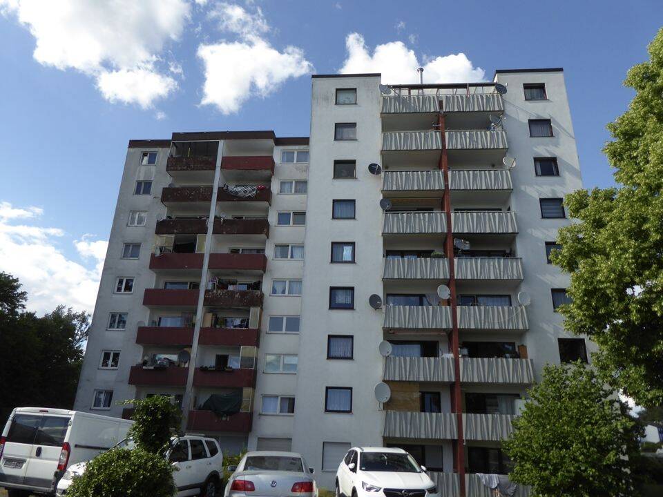 Zuverlässig vermietete Vierzimmerwohnung mit Balkon und Garage!, 64372 Ober-Ramstadt