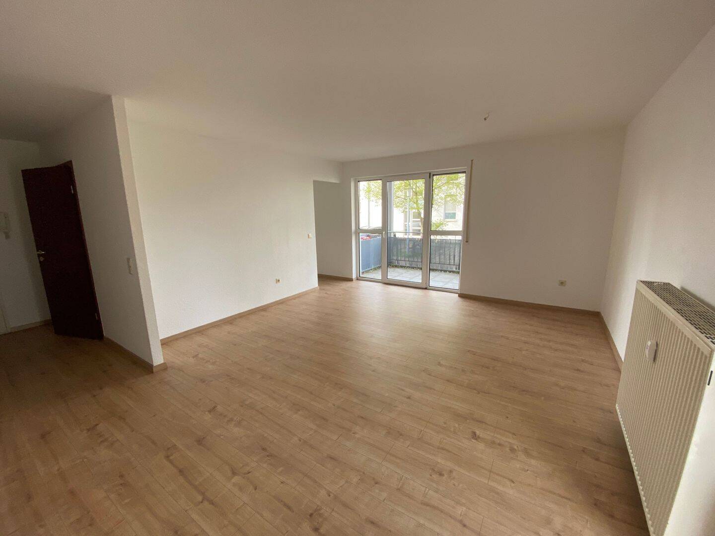 Gemütliche 1 Zimmer Wohnung im Erdgeschoss mit Balkon, 4886 Arzberg